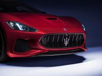 Maserati_GranTurismo_2017_08.jpg