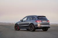 Mercedes_AMG_GLC_63s_2017_03.jpg