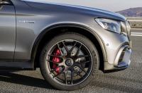 Mercedes_AMG_GLC_63s_2017_04.jpg