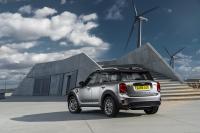 MINI-countryman-coopers-e-all4_02.jpg