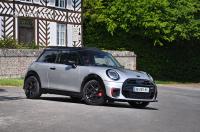 mini_jcw_f66_01.jpg