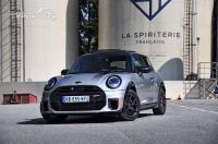 mini_jcw_f66_23.jpg