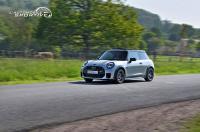 mini_jcw_f66_25.jpg
