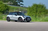 mini_jcw_f66_28.jpg