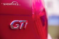 peugeot_208gti_11.jpg