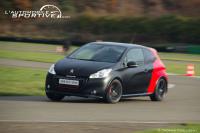 208gti30th_03.jpg