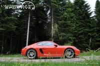 porsche_718_cayman_s_03.jpg