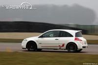 megane2rs_r26r_23.jpg