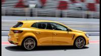 renault_megane_4_rs_trophy300_10.jpg