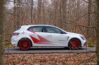 renault-megane4-rs-trophy-r_02.jpg