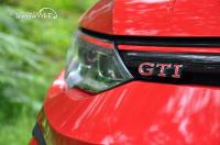 volkswagen_golf8_gti_03.jpg