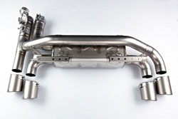 echappement silencieux akrapovic