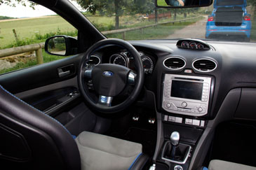 intérieur ford focus rs mk2