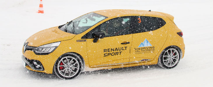 renault clio rs trophy 220 snow ice driving experience pilotage sur neige