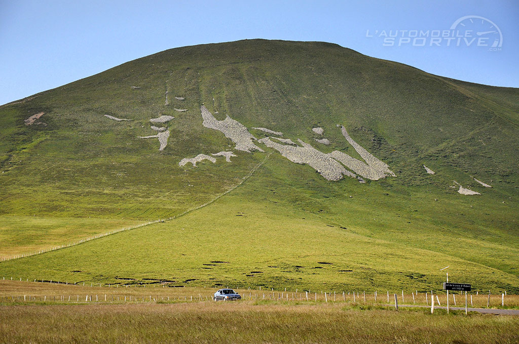 roadtrip tourisme visiter le parc naturel des volcans d'auvergne