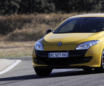 renault sport megane 3 rs 250 2010 jaune sport