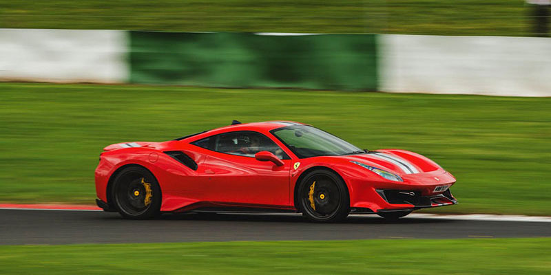 stage de pilotage sur circuit proche Paris