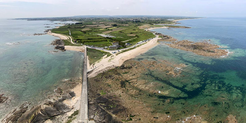 road trip cotentin phare gatteville