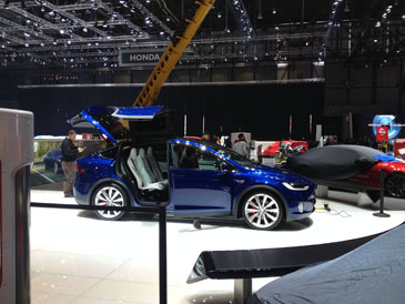 tesla model x geneve 2016